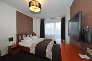 Отель Hotel Linder Malnia Улучшенный двухместный номер с 1 кроватью-6