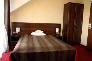 Отель Hotel Linder Malnia Стандартный двухместный номер с 1 кроватью-12