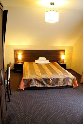 Отель Hotel Linder Malnia Стандартный двухместный номер с 1 кроватью-16
